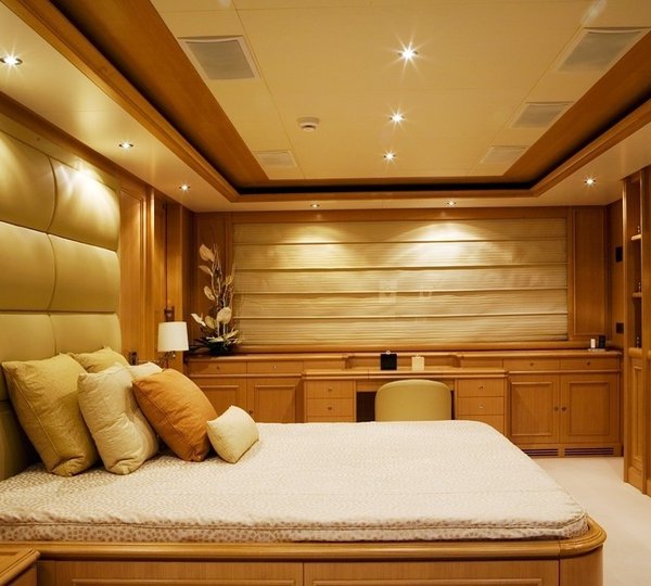Main Master Cabin Aboard Yacht HANA