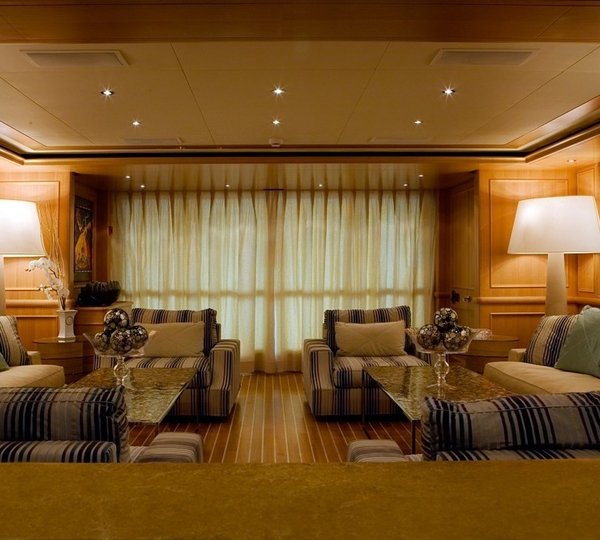 Profile: Yacht HANA's Premier Saloon Captured