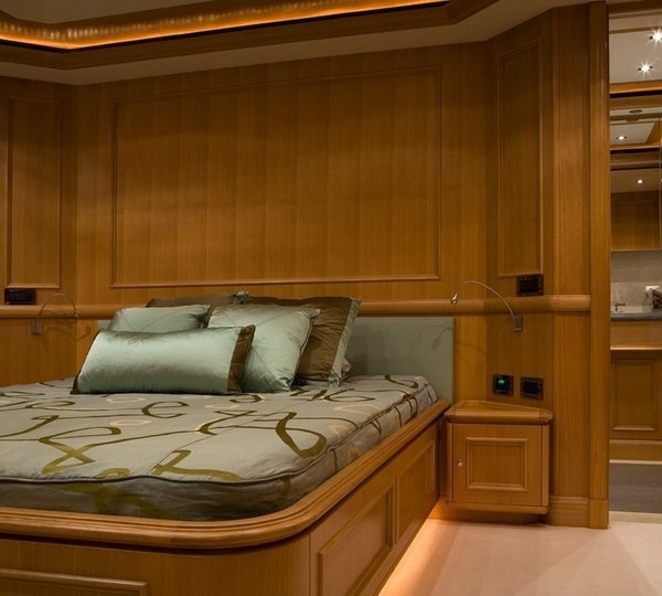 Double Sized Cabin Aboard Yacht HANA