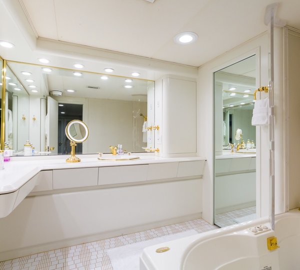 The 43m Yacht SEA FALCON