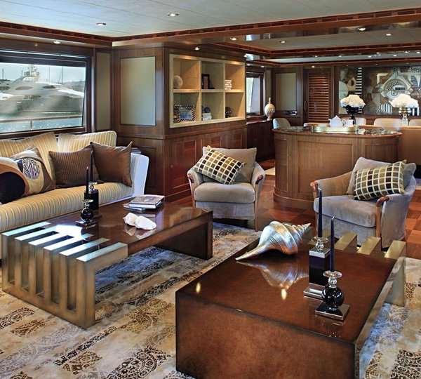 Premier Saloon On Board Yacht SOFICO