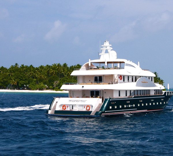 Aft On Board Yacht DHAAINKAN'BAA