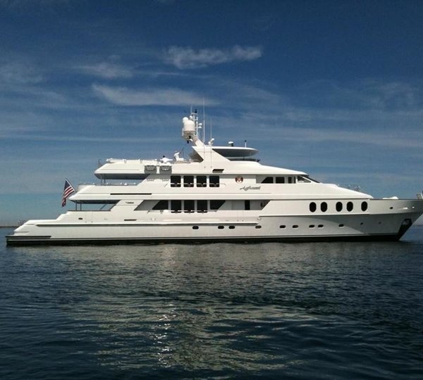 The 44m Yacht I LOVE THIS BOAT