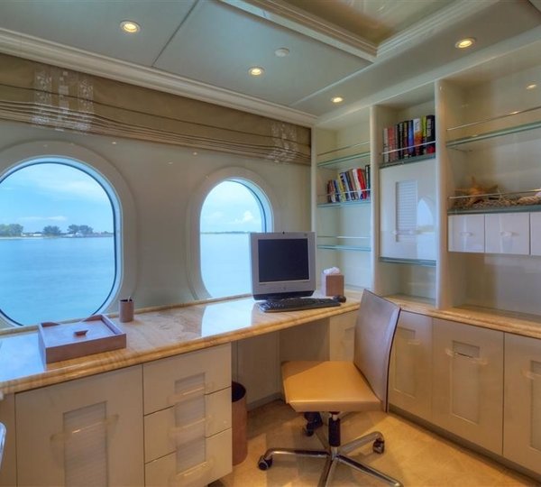 The 44m Yacht I LOVE THIS BOAT