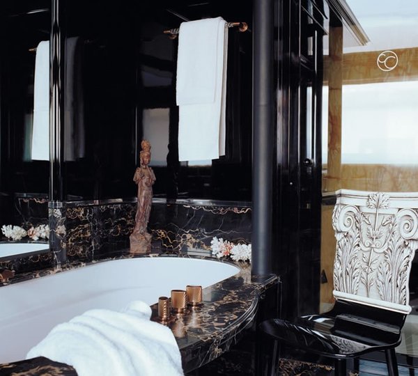 Guest's Bath Aboard Yacht IL SOLE