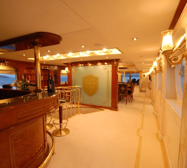 The 44m Yacht SEASTAR