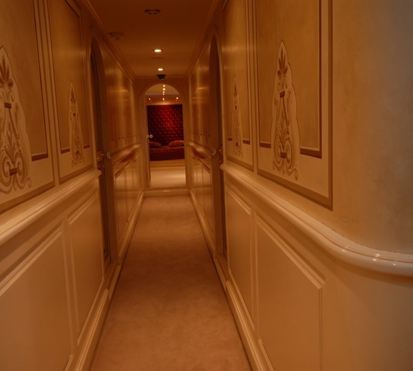 The 44m Yacht SEASTAR