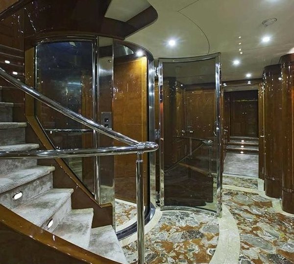 The 44m Yacht SOVEREIGN