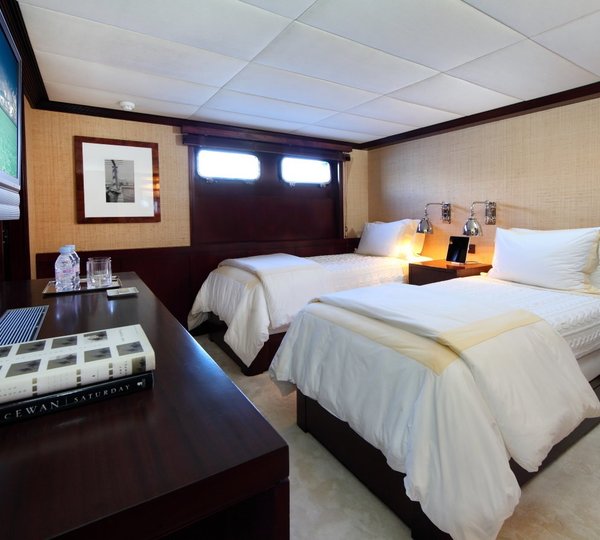 Twin Bed Cabin On Board Yacht TUGATSU