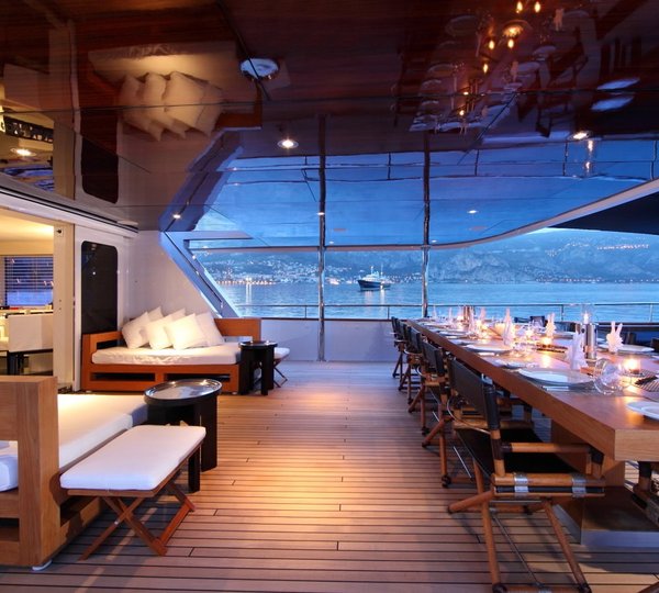 External Furniture On Yacht TUGATSU