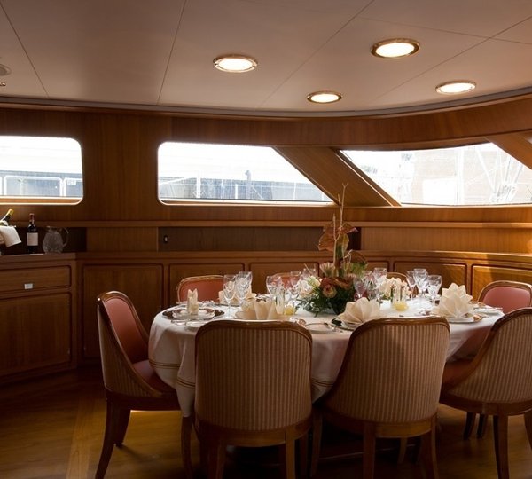 Eating/dining Zone On Yacht ANTARA
