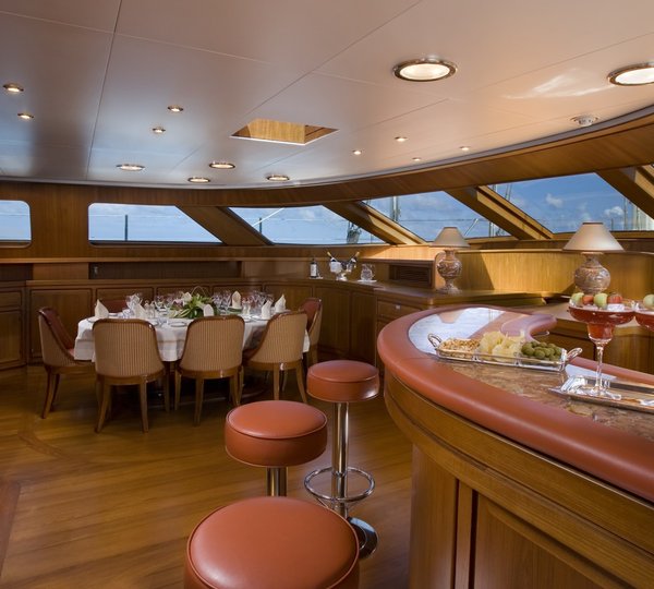 Drinks Bar Aboard Yacht ANTARA