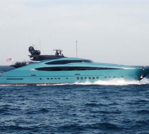 Premier Overview Aboard Yacht BLUE ICE