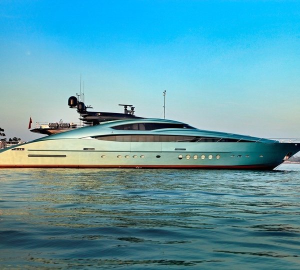 The 46m Yacht BLUE ICE