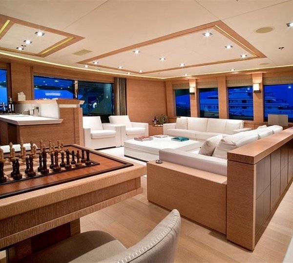 The 46m Yacht ONENESS