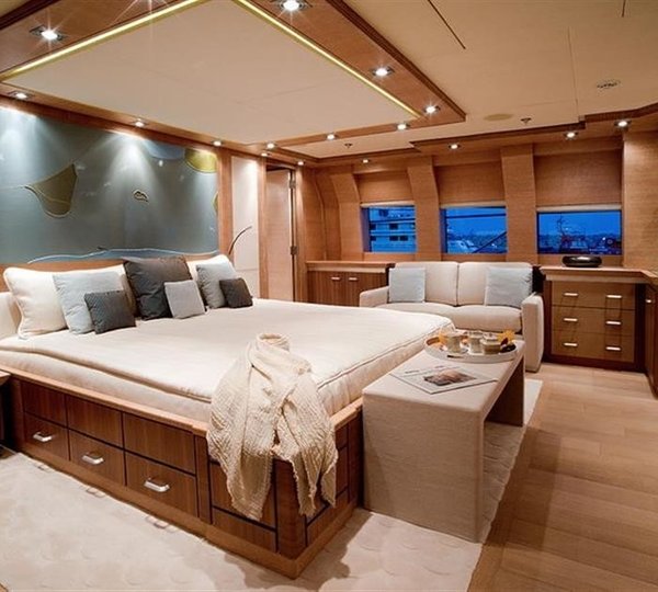 The 46m Yacht ONENESS