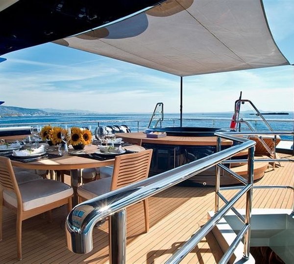 The 46m Yacht ONENESS