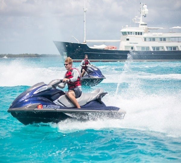 The 46m Yacht PIONEER