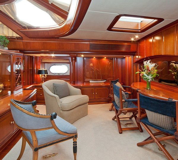 The 47m Yacht HYPERION