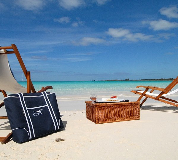 The 47m Yacht HYPERION