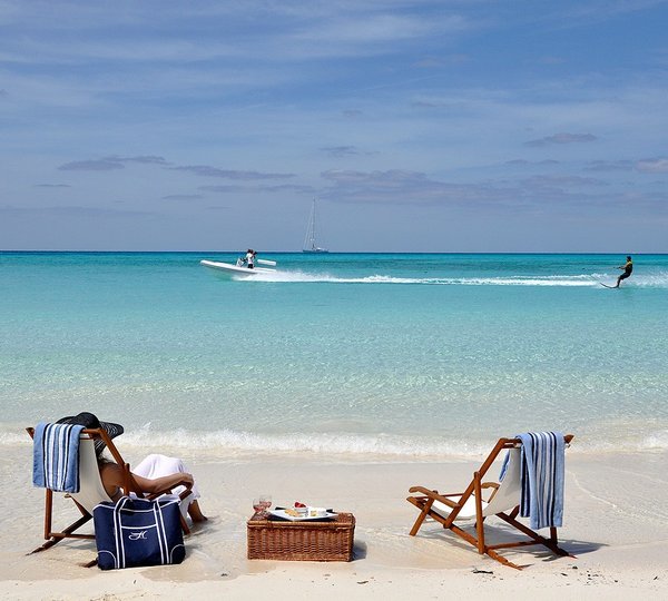 The 47m Yacht HYPERION