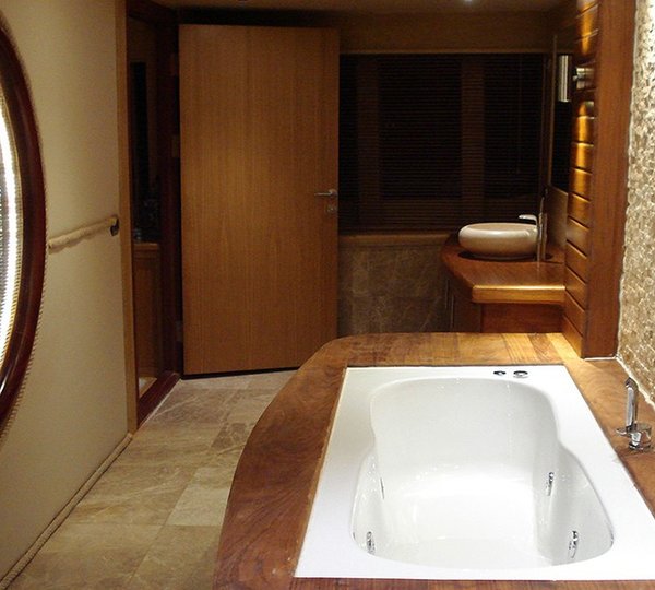 The 47m Yacht KUZEY T