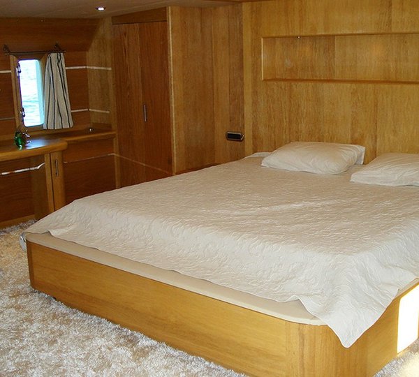 The 47m Yacht KUZEY T