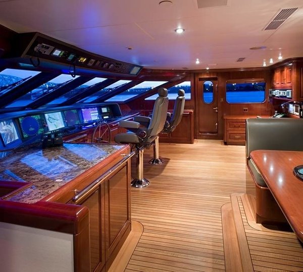 Pilot House On Yacht NO COMMENT