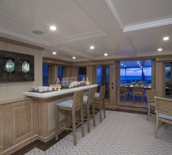 The 49m Yacht BLU 470