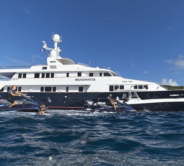 The 49m Yacht BLU 470