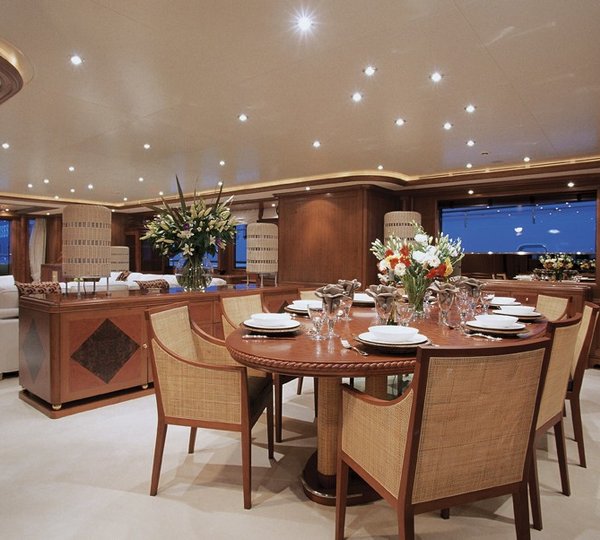 Eating/dining Saloon On Board Yacht JO