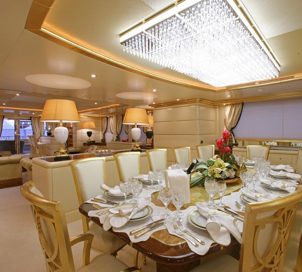 Formal Eating/dining Aboard Yacht PLATINUM