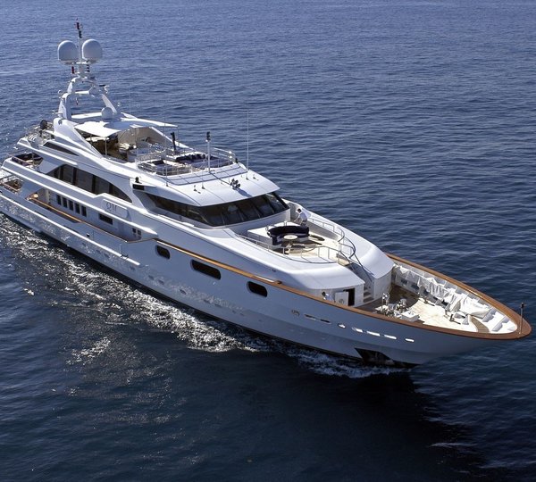 Forward Aspect On Board Yacht QM OF LONDON