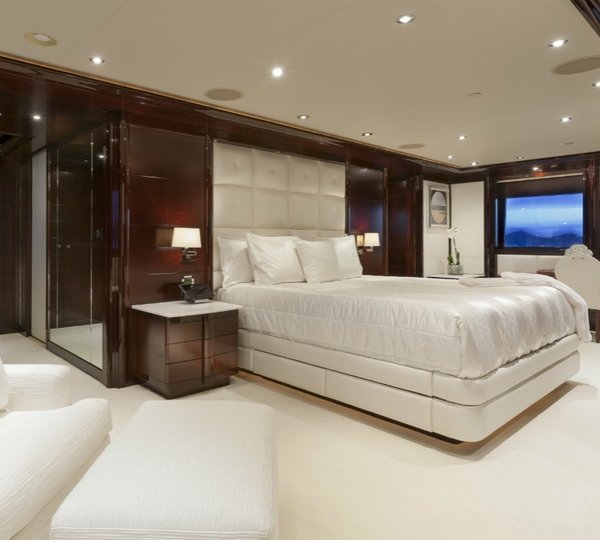 The 49m Yacht TRENDING