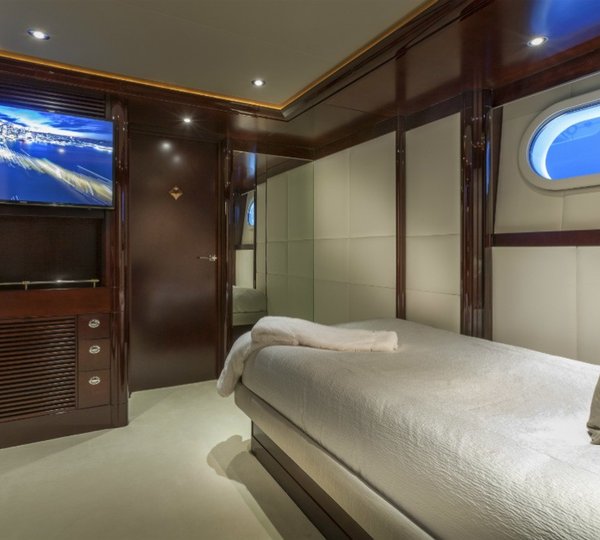 The 49m Yacht TRENDING