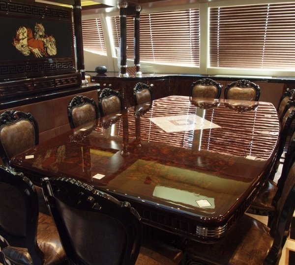 Eating/dining Saloon On Board Yacht ZEUS I