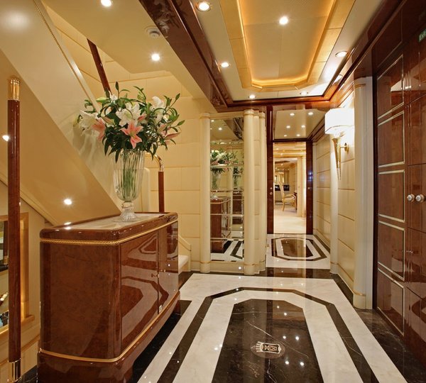 Premier Foyer Aboard Yacht PLATINUM