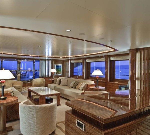 Premier Saloon On Yacht O'NEIRO