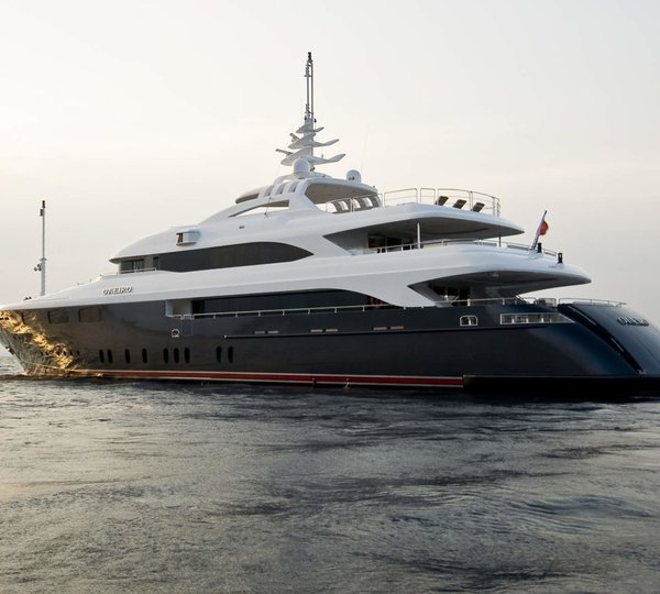 Premier Overview On Board Yacht O'NEIRO