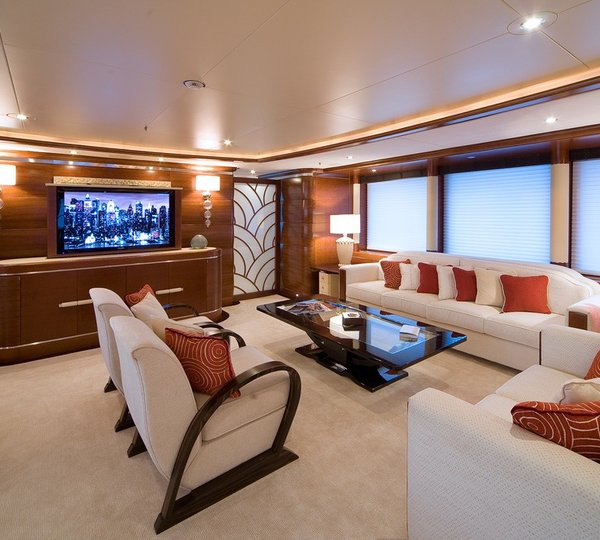 Premier Saloon On Yacht LATITUDE