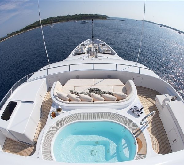 The 54m Yacht HURRICANE RUN