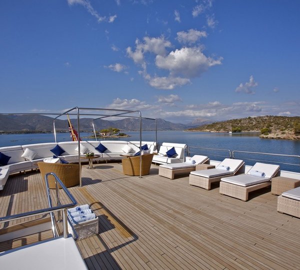 Bridgedeck Deck On Board Yacht ACHILLES