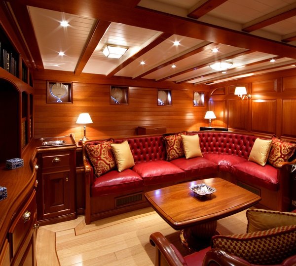 Premier Saloon On Yacht ELENA