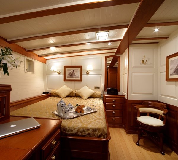 Berth: Yacht ELENA's Main Master Cabin Image