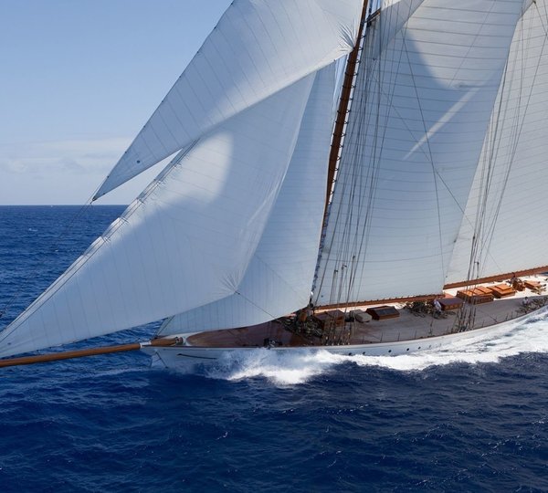 Cruising On Board Yacht ELENA