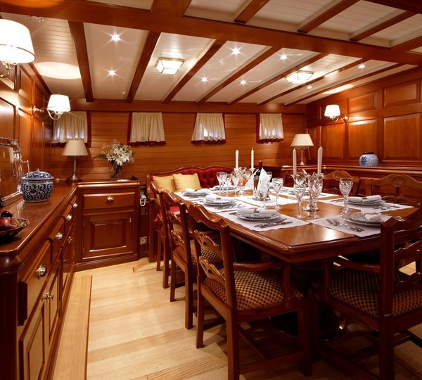 Eating/dining Furniture On Board Yacht ELENA