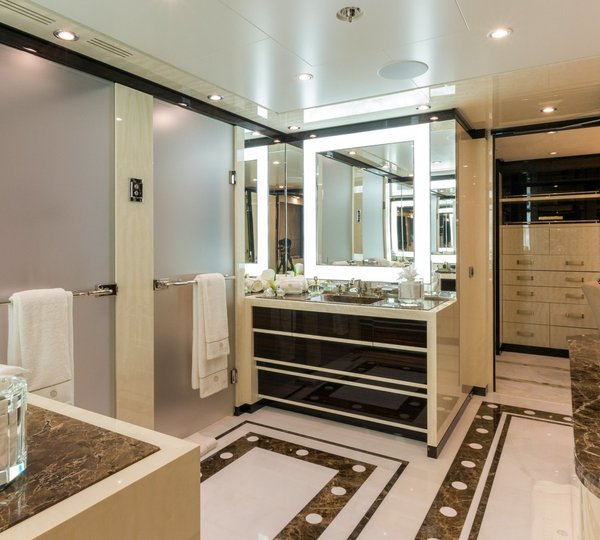 The 55m Yacht ELIXIR