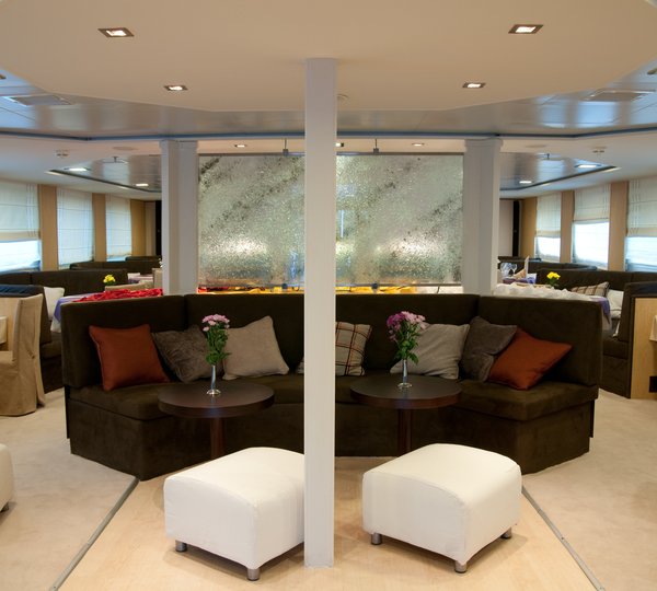 The 55m Yacht HARMONY V