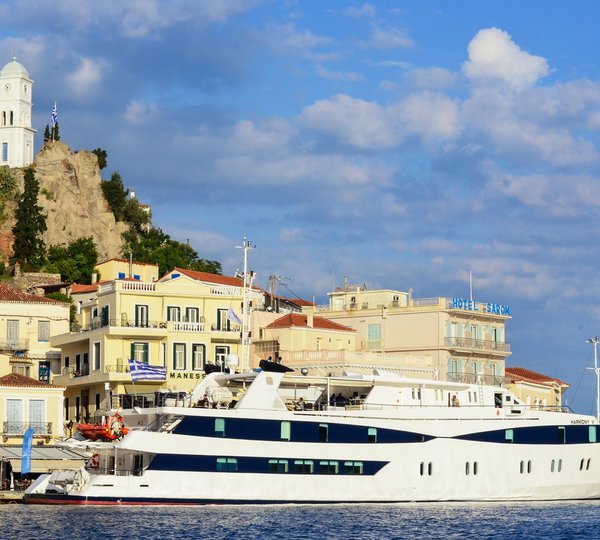 The 55m Yacht HARMONY V