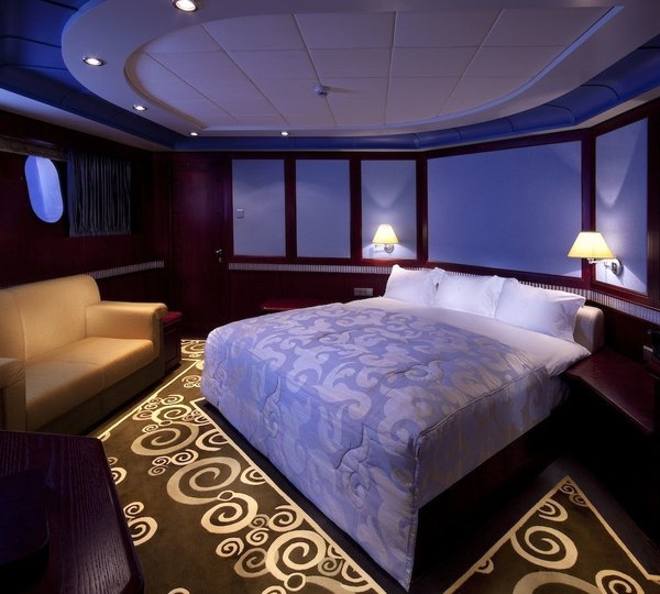 The 55m Yacht WARSAN